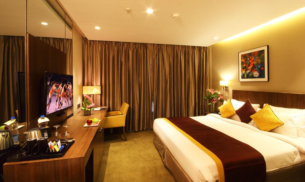 Hotel Fidalgo 4*